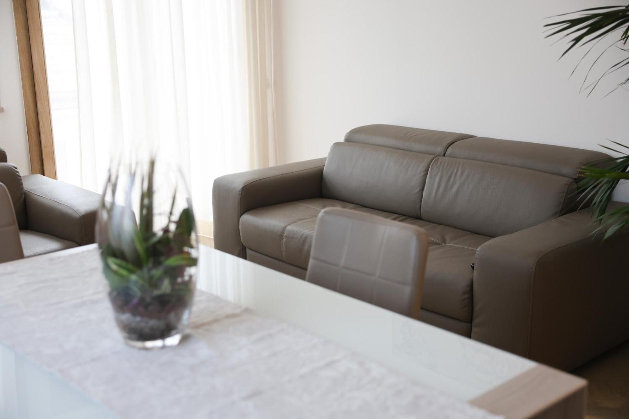 Blancohouse - Berto Luxury Rimini Centro Storico Apartment Luaran gambar